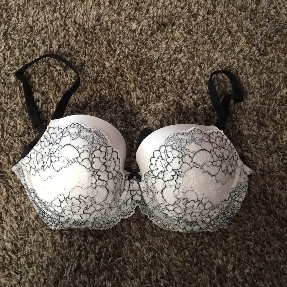 Victoria Secret Bra
